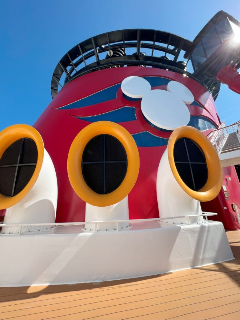 ディズニーマジック号　disneycruiseline　フォトスポット