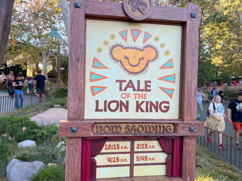 ライオンキングのショー「Tale of the Lion King」　ディズニーランドリゾート