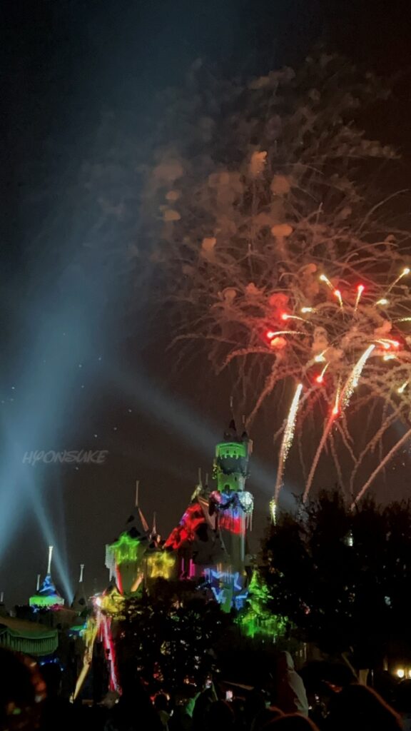 『Mickey's Mix Magic with Fireworks』ミッキーのミックスマジックwith花火　キャッスルショー　ディズニーランドリゾート