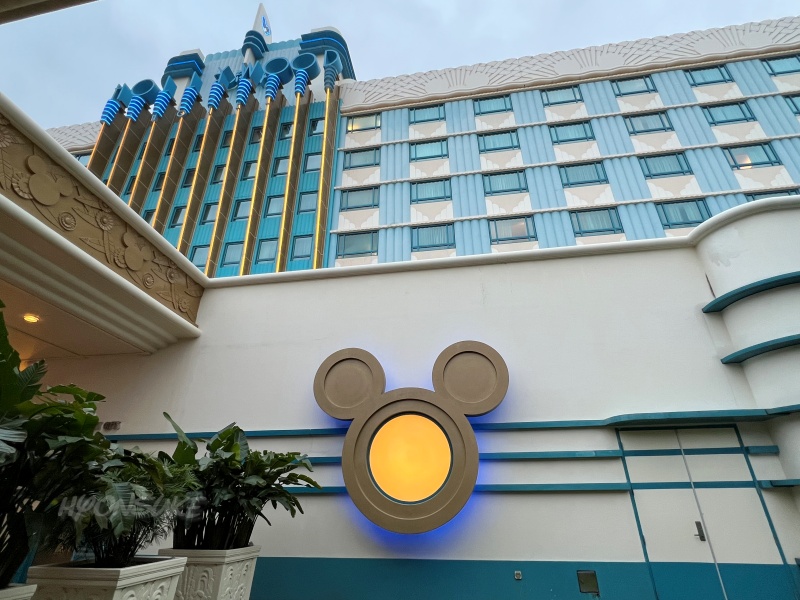 ディズニーハリウッドホテル(Disney’s Hollywood Hotel) 庭園 外観