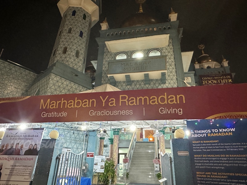 Hotel Boss目の前の謎の建物