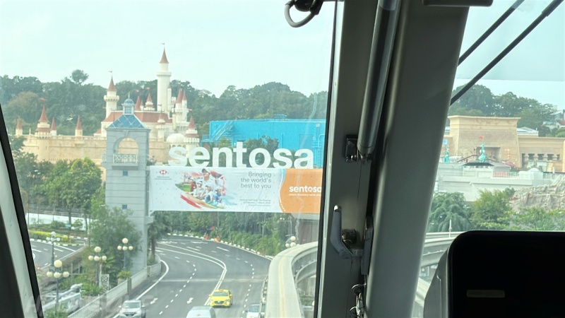 セントーサ・エクスプレスからの眺め(USS)