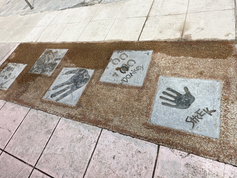 ユニバーサルスタジオシンガポール　「遠い遠い国(Far Far Away)」シュレック