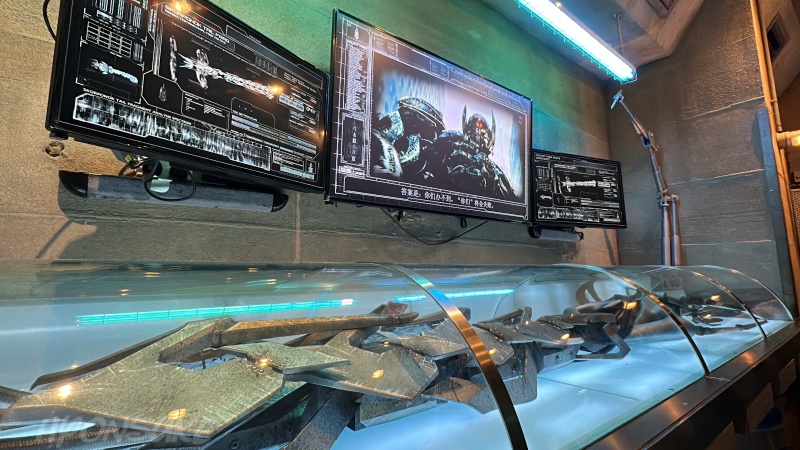 ユニバーサルスタジオシンガポール　「SCI‑FIシティ」トランスフォーマー