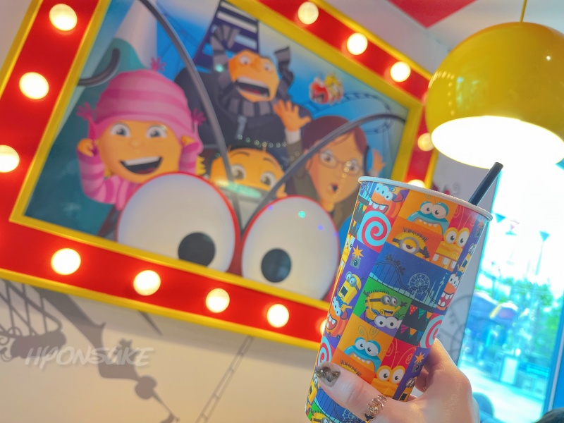 ユニバーサルスタジオシンガポール　ミニオンランド　レストラン