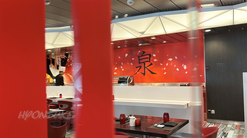 ロイヤルカリビアンクルーズ「オベーションオブザシーズ」レストラン