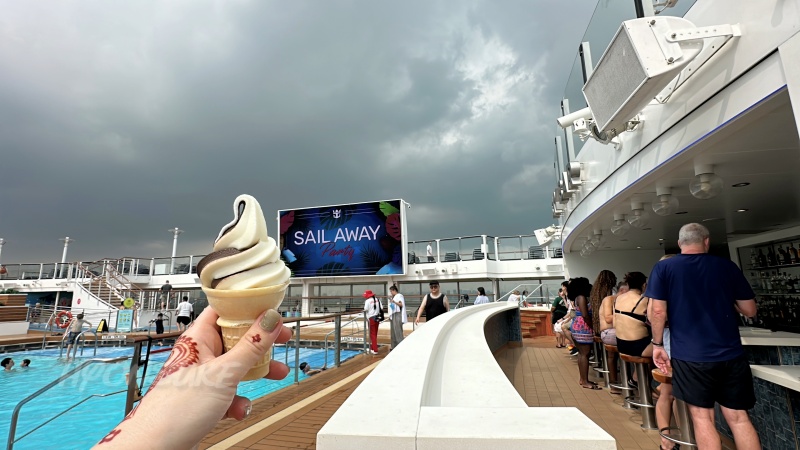 ロイヤルカリビアンクルーズ「オベーションオブザシーズ」レストラン