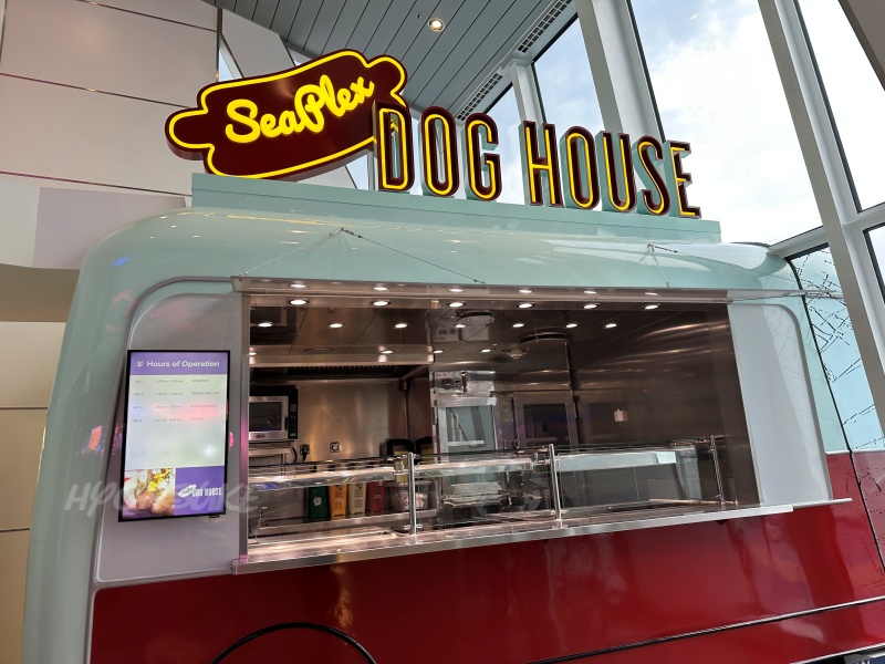 ロイヤルカリビアンクルーズ「オベーションオブザシーズ」レストラン