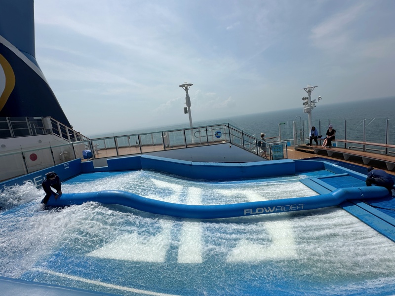 ロイヤルカリビアンクルーズ「オベーションオブザシーズ」アクティビティ